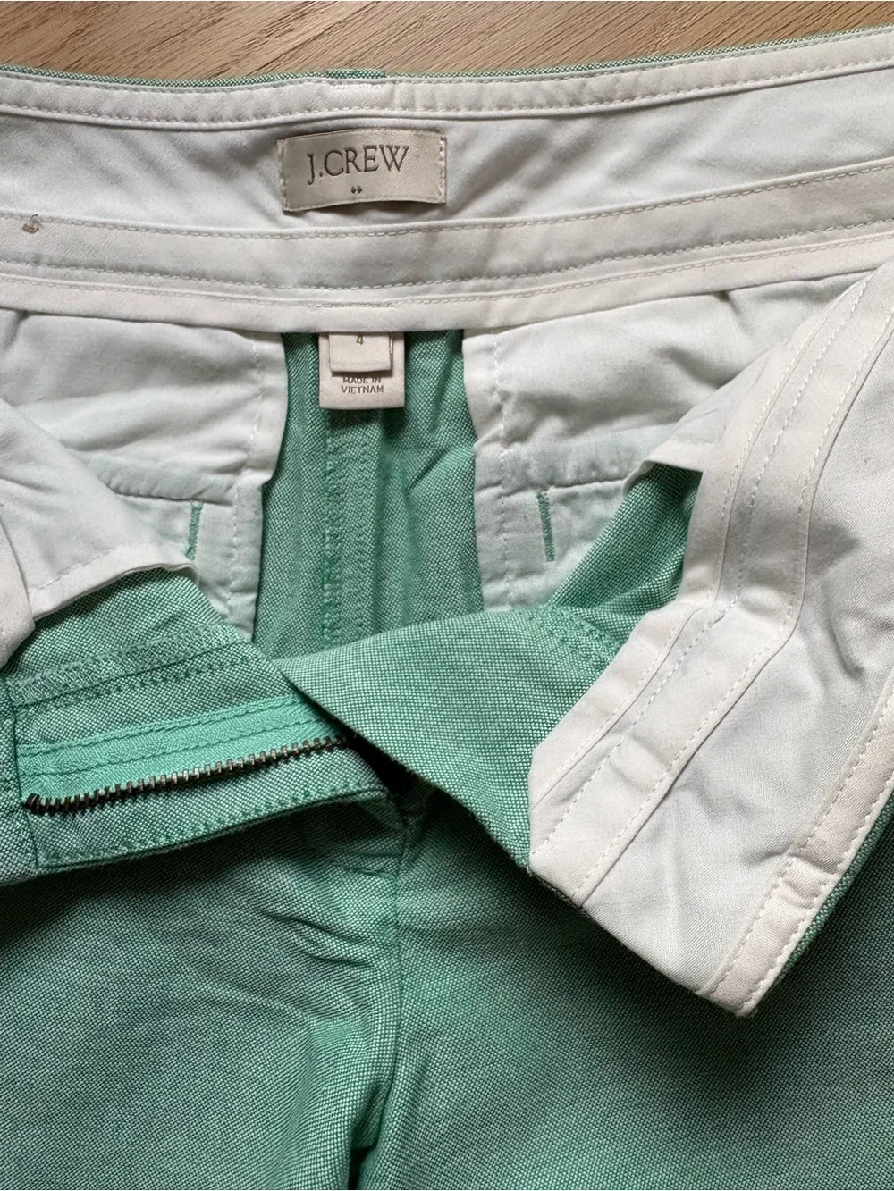 J. Crew chino Shorts sz 4